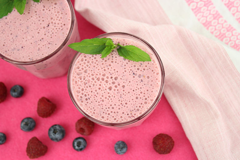 Himbeer Heidelbeer Smoothie – Dinner4Friends